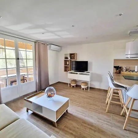 Hameau Des Pins - Plage & Piscine - Clim & Wifi Lejlighed Saint-Raphaël